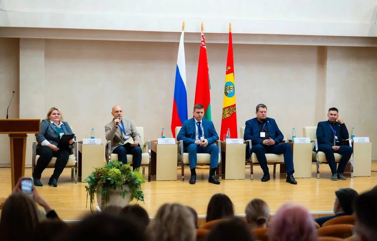 🇷🇺🇧🇾 Культурный код диалога: о чём говорили Россия и Беларусь?