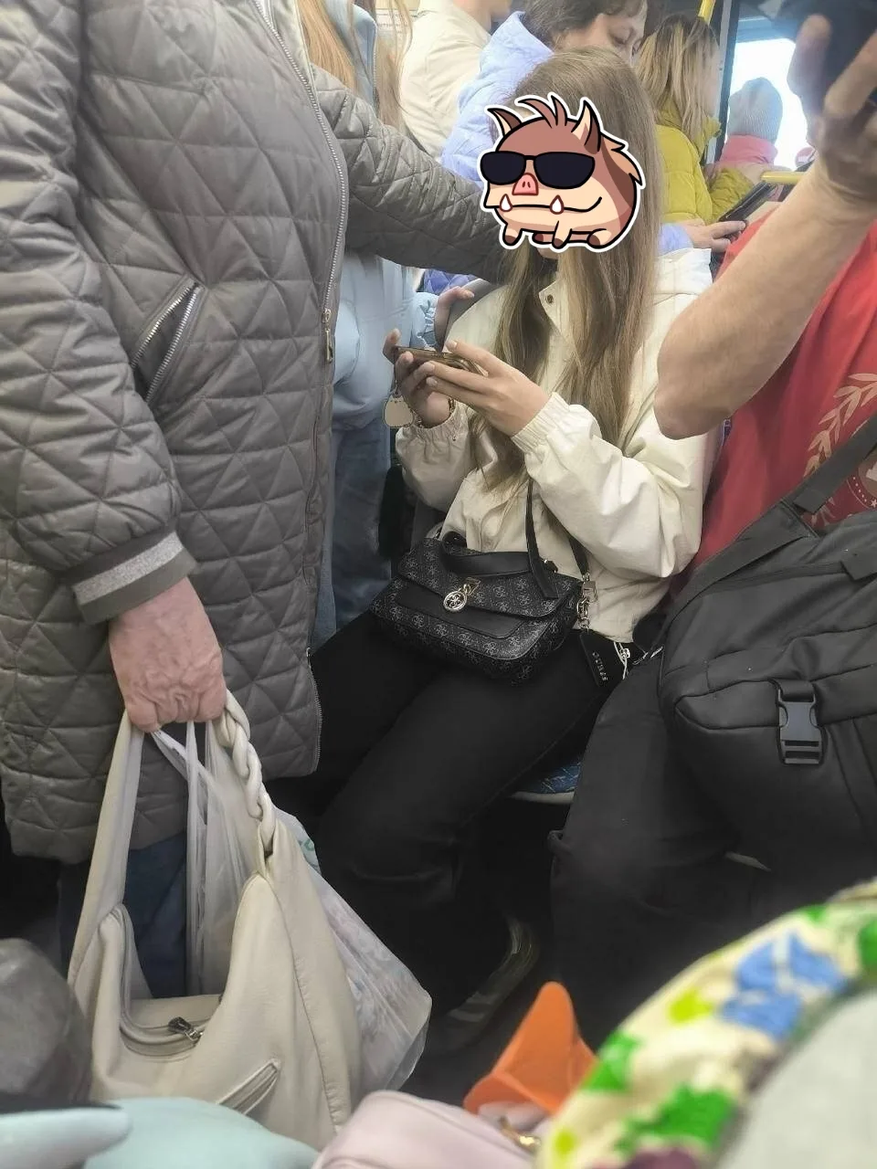 🤬Хочется этой особе донести, почему маленьким детям надо уступать: до 5 лет нужно уступать, потому ч