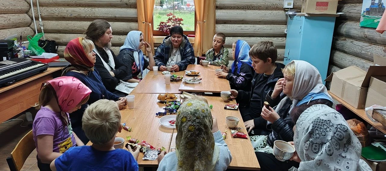 Сегодня в рамках проекта "Лицом к свету" специалисты отделения семьи и детей организова...
