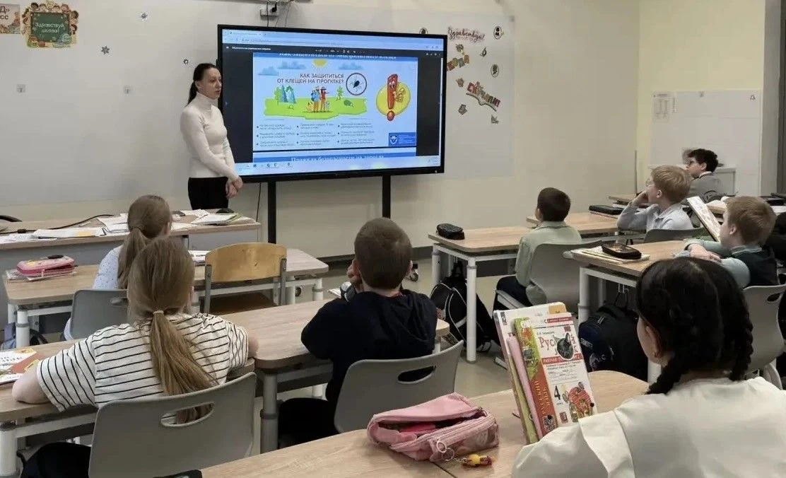 Советы по безопасному отдыху в майские праздники  📌Социальные педагоги совместно с классными руковод