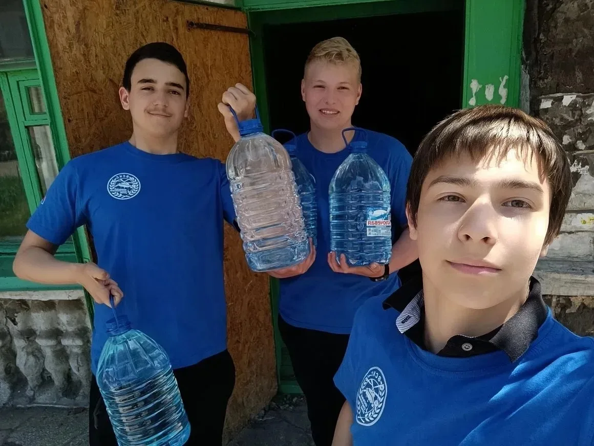 Миссия 🌸 добра ШСО ВСКС "Шанс" в работе💪💪💪. Наши бабулечки из общежития сегодня с в...