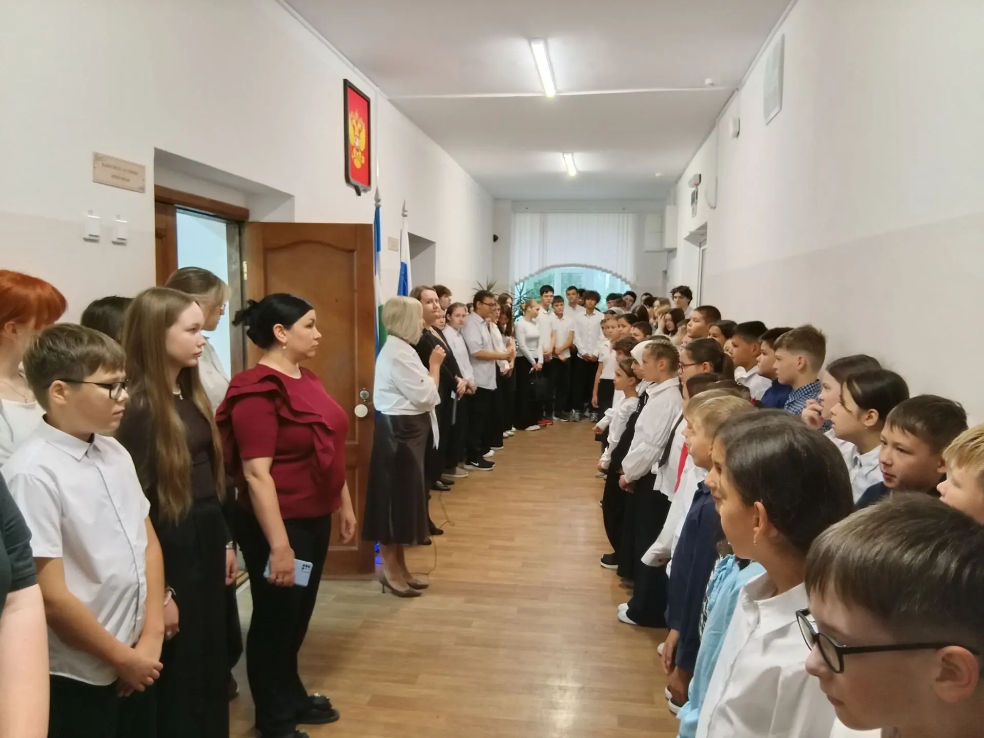 🎉 Начало недели — с хорошего настроения и важных слов! 🎉