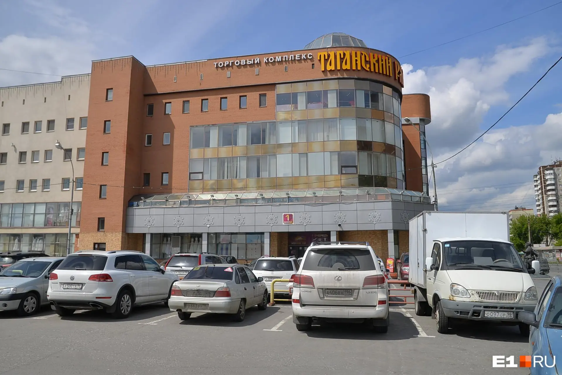🚨 Жители Сортировки организовали патрули из-за подозрительного фото