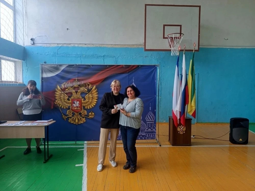 🇷🇺4 мая -  ТРАДИЦИОННАЯ РАБОЧАЯ ЛИНЕЙКА🇷🇺   🎶🇷🇺Рабочая неделя в МБОУ «СШ №15 им. Героя Советского Со