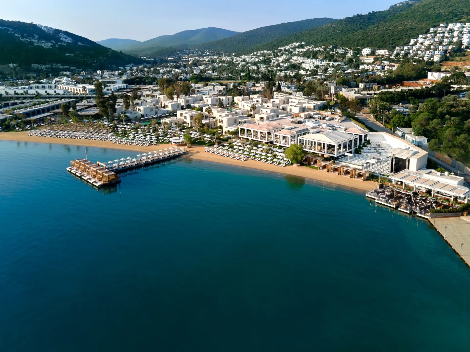 Voyage Torba

Летняя концепция 2026 (обновлена 15.06.2026)

СКАЧАТЬ КОНЦЕПЦИЮ

#VoyageTorba #FactShe