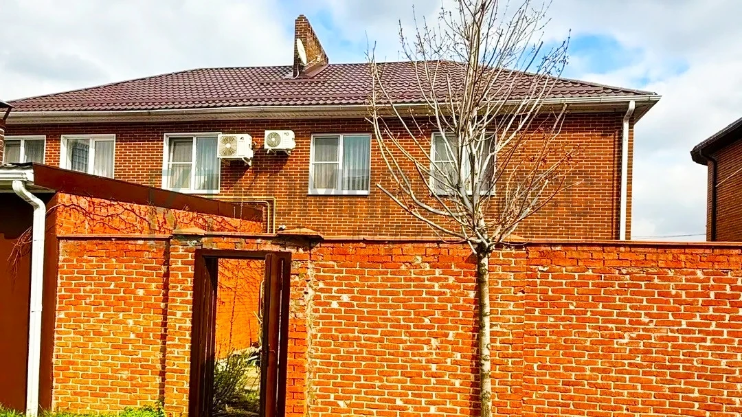 🏠 ID 133528224 Адрес: Краснодарский край,г. Краснодар,п. Краснодарский  📍 Готовый дом с ремонтом  🏠 