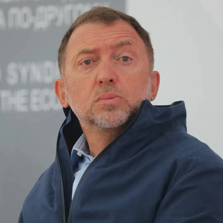 Миллиардер Олег Дерипаска предложил россиянам перейти на новый рабочий график — с 8 до 20 часов, вкл
