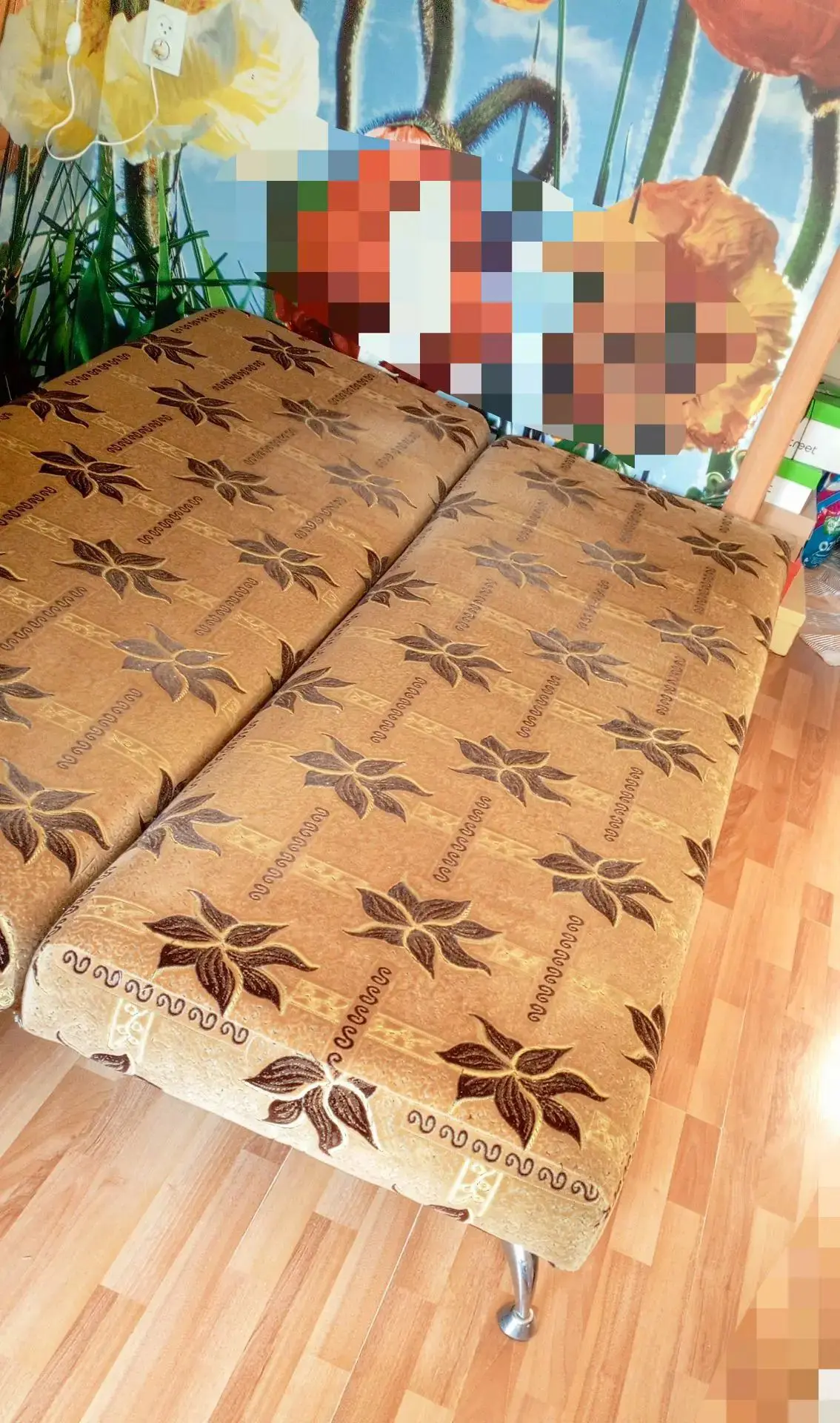 Продам софу за 10 000 рублей в посёлке Южный.