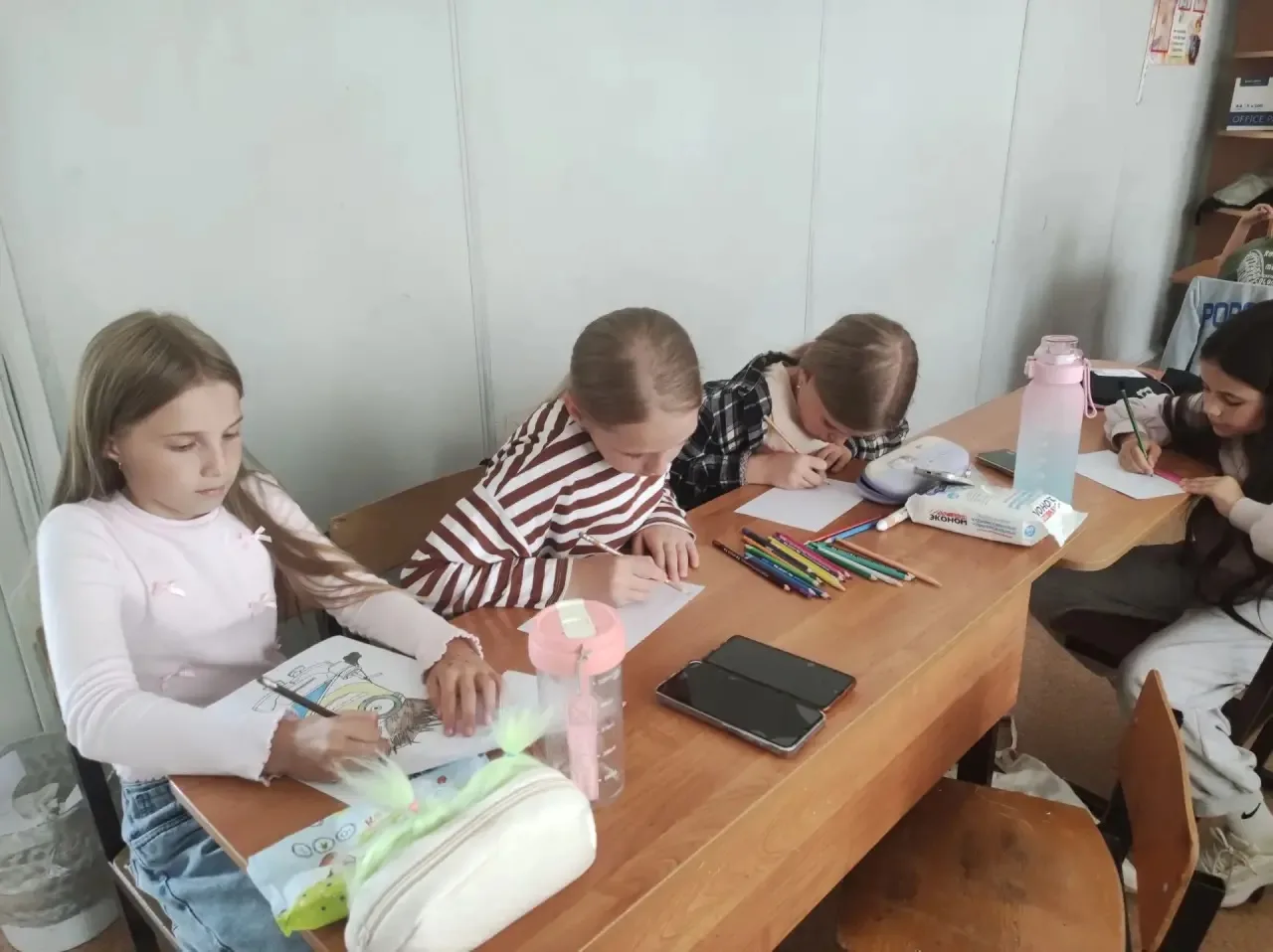 🌈 ЗАКРЫТИЕ ЛАГЕРНОЙ СМЕНЫ В «РАДУГЕ»

✨ Сегодня, 25 июня, заключительный день лагерной смены! Утро 