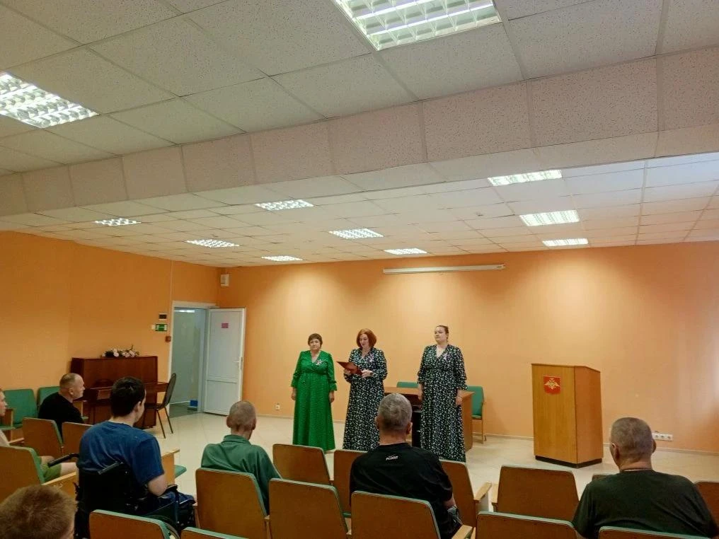 🎉 В преддверии Дня России, 11 июня, стены госпиталя наполнились особенной музыкой – тёплой, искренн