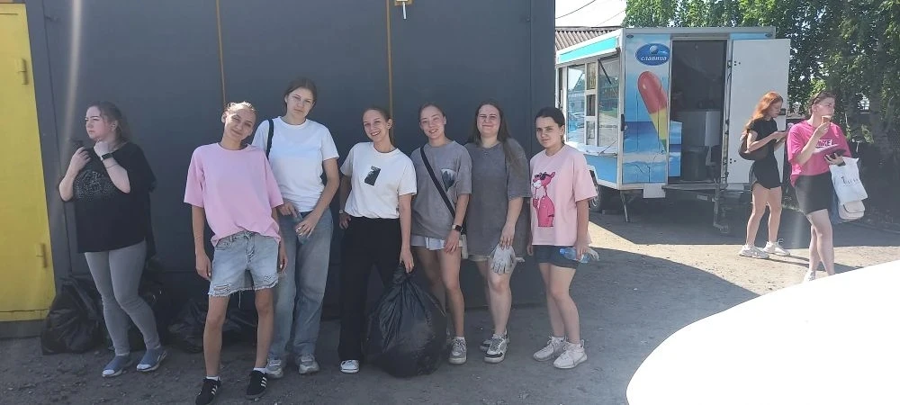 ЧИСТАЯ ПРОБЕЖКА | ШКОЛА 48

💪Одна команда — одно дело! 

✅ Наши ребята из трудовой бригады вышли на