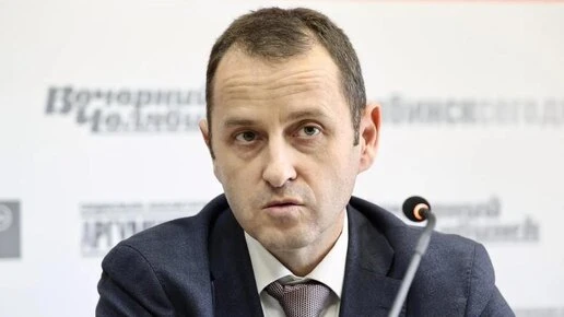 Оплачивать парковку в Челябинске разрешили до полуночи