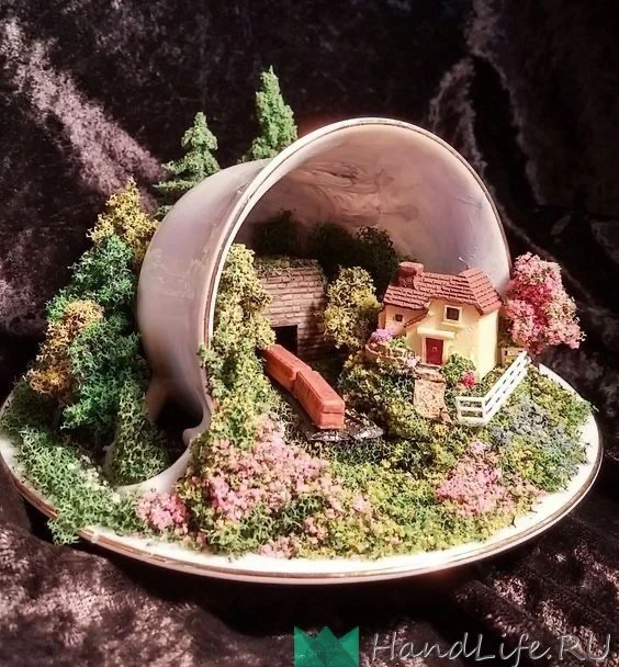 «Садики в чашках»