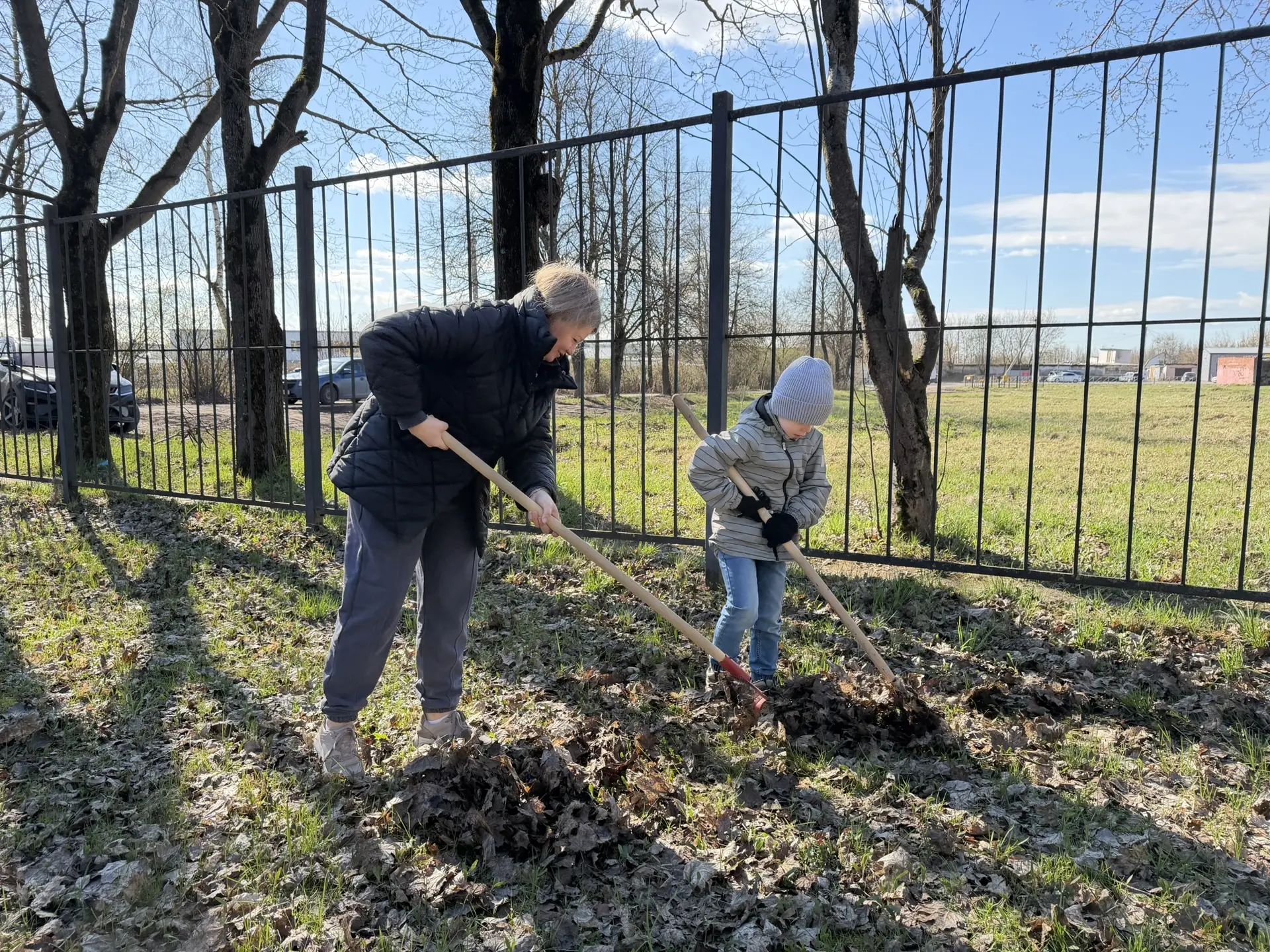 🌿✨ Сегодня в нашем образовательном комплексе прошли субботники! ✨🌿  Хочется выразить огромную благод