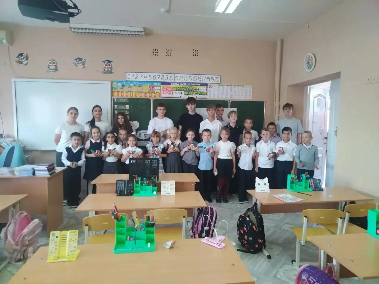 Сегодня, в рамках плана воспитательной работы(День добрых дел: Акция «Твори добро»), 8 ...