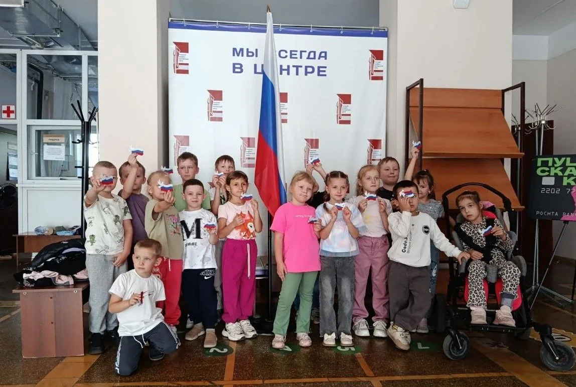 День флага празднуется 22 августа, но мы готовимся к нему заранее😋