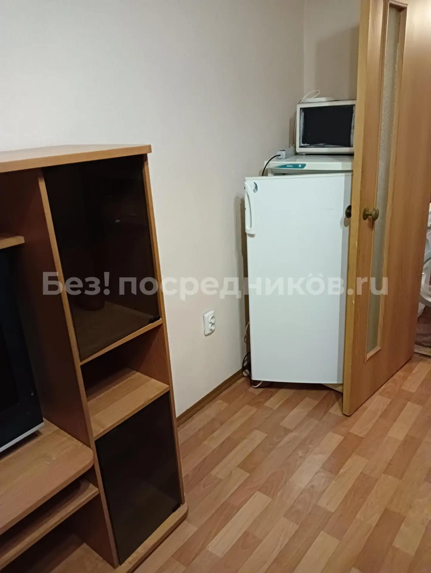 Сдам без посредников: 1-комнатная квартира, 18м²