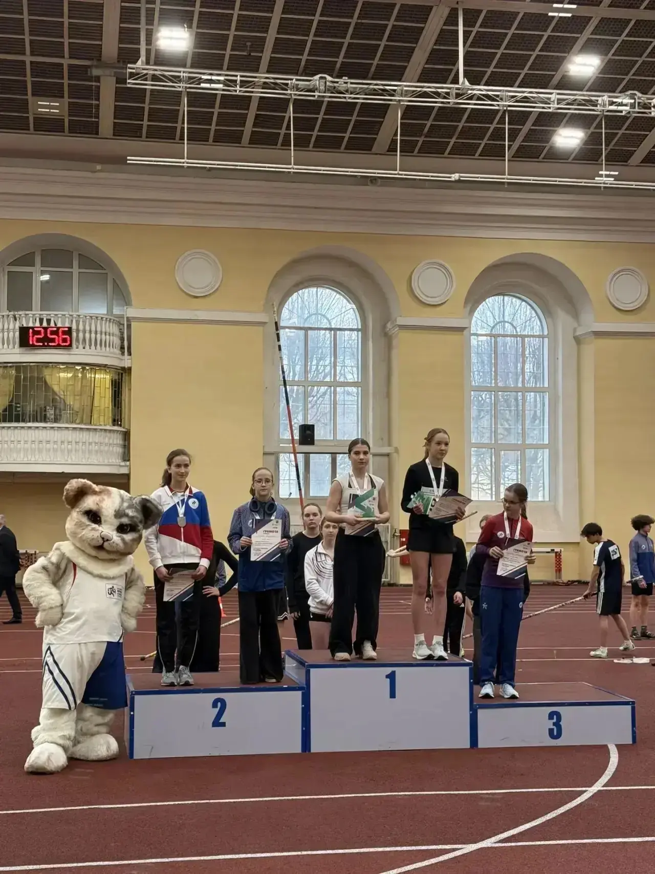 🏆Спортивные достижения учащихся нашего лицея.   Региональные соревнования по лёгкой атлетике «Виват,