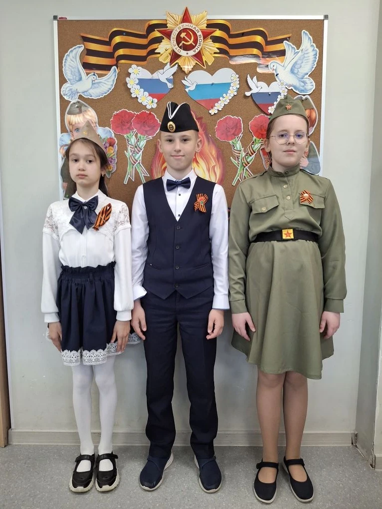 🌟 В преддверии 9 мая юные Орлята 🦅 России приняли участие в акции «Оживляя День Победы» от Росдетцен