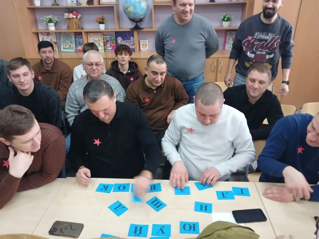🎉В преддверии Дня защитника Отечества в 1Б классе прошел замечательный праздник, посвящённый этому д