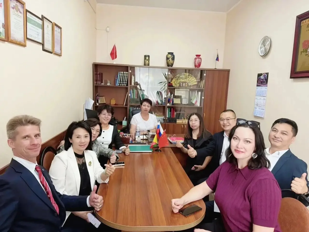 От визита Мао Цзэдуна до партнёрства со школами Пекина