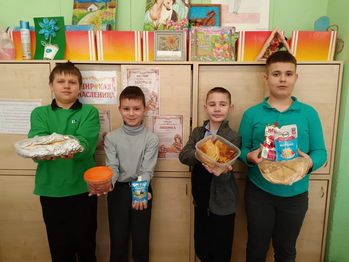 🥞Масленица в 4Б: Блины, игры и добрая классика!  Пока одни только планируют печь блины на выходных, 