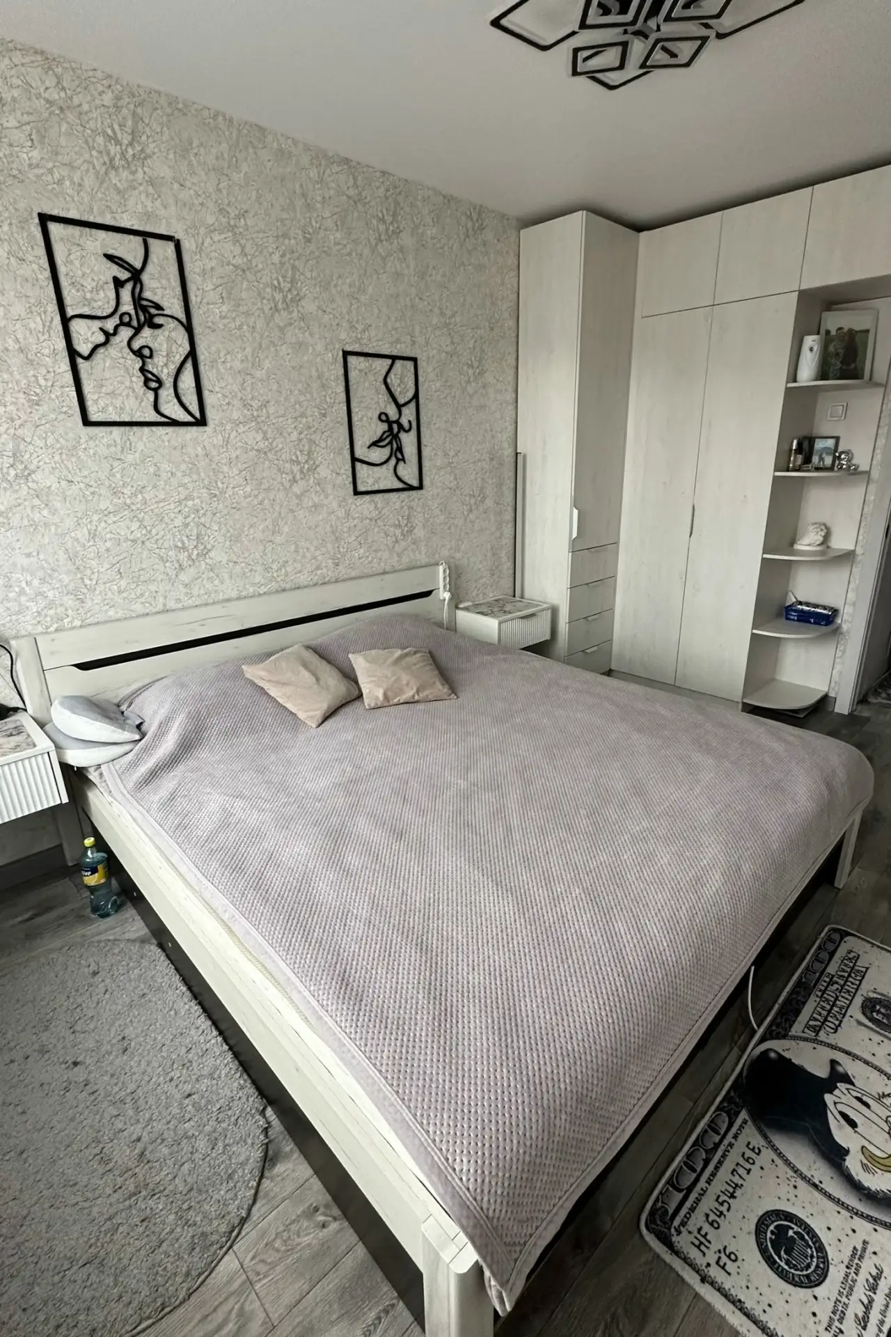 Продам кровать с матрасом в комплекте 180*200