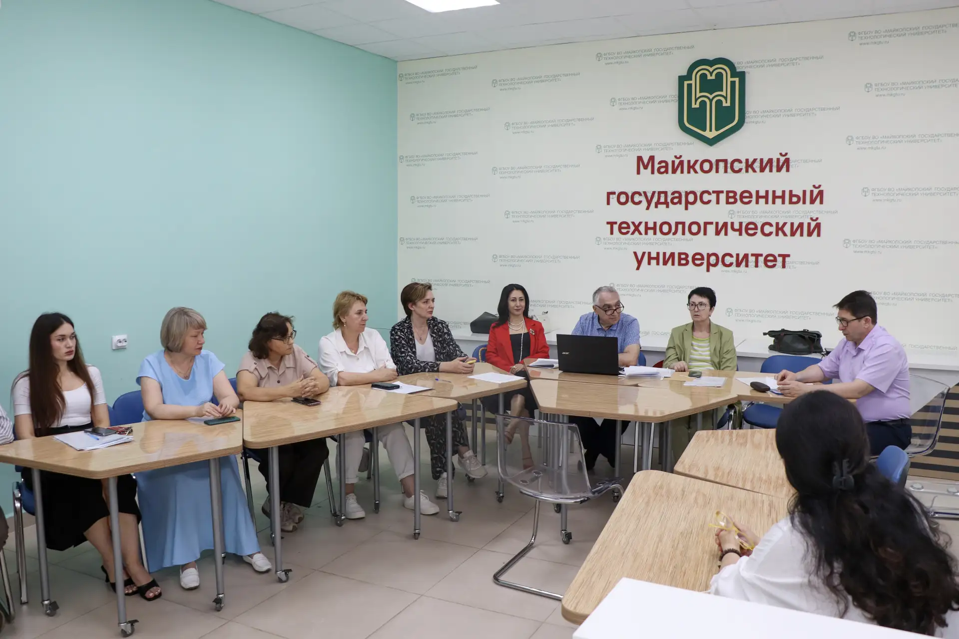 🎓 В МГТУ состоялась итоговая аттестация первого выпуска аспирантов по научной специальности «Фармац