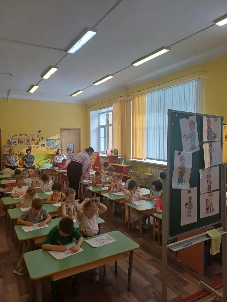В дошкольном отделении "Солнышко" педагоги провели открытые занятия,на которых делились опытом с кол