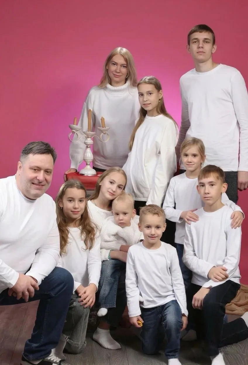 Семья работников Инженерно-технического центра заняла первое место на конкурсе «Семья г...