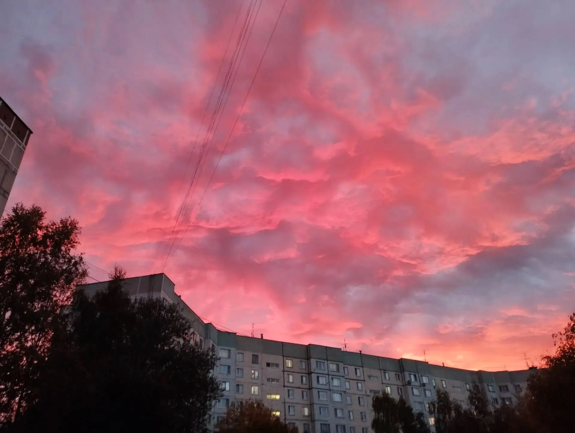 Вечерний сумрак накрывает Красногорск.