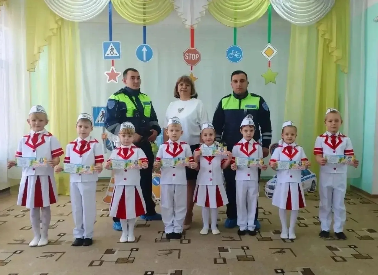 🏢Сегодня в детском саду Неклиновского района прошло посвящение воспитанников подготови...
