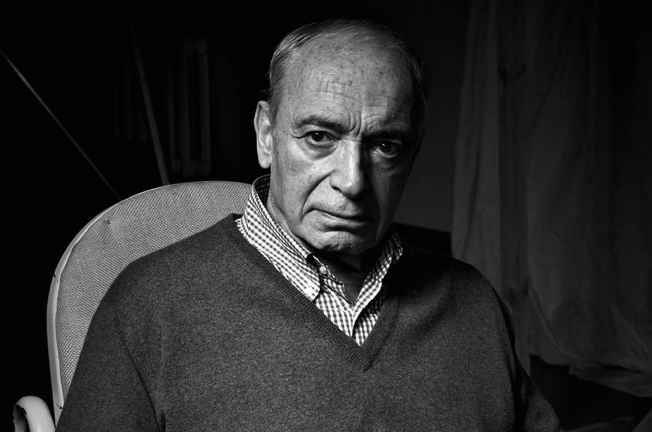 Доброго утра! 

Цитата сегодняшнего дня:

«Вы знаете, как устаёшь притворяться? Быть самим собой оче