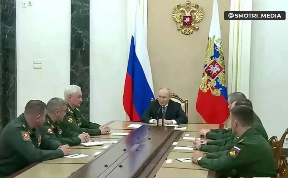 Путин объявил о перестановках в руководстве Минобороны РФ