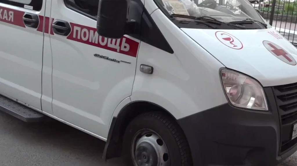 Беспилотник атаковал автомобиль с женщиной и двумя детьми

В селе Чуровичи Климовского района дрон-к