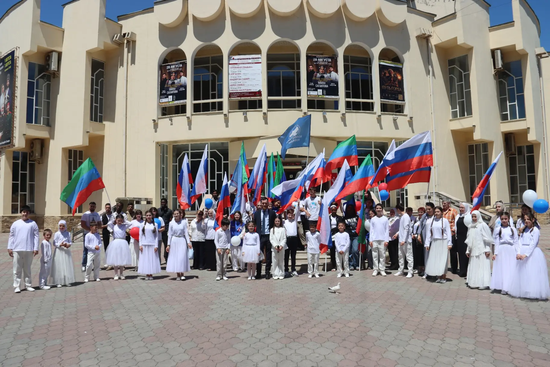 🇷🇺 «Я люблю Россию: Россия - это мы!». В Дагестане завершился большой патриотический ...