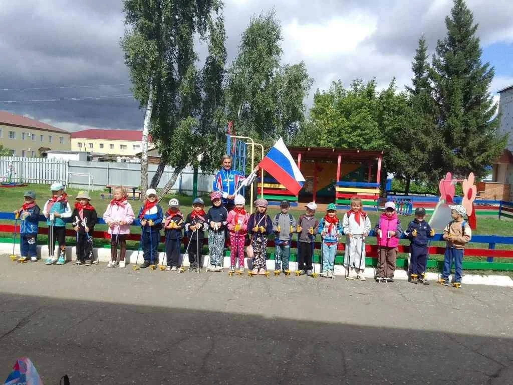 🍂 Осень в нашем саду — это традиционное время для походов! 🍁