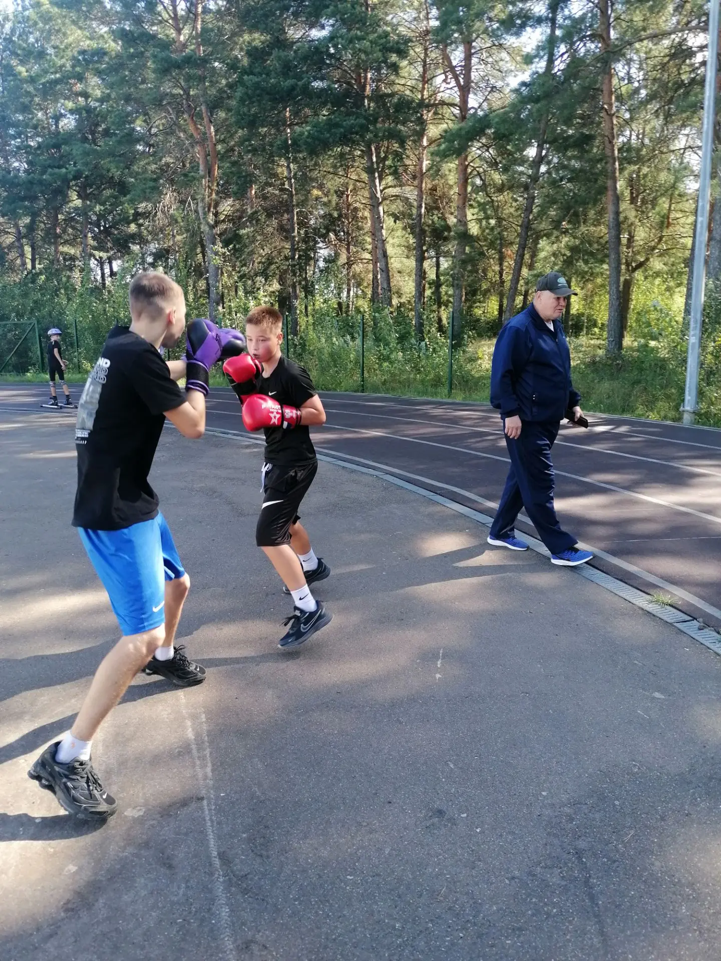 Сейчас!!! Спортивные площадки ФОКОТа (парк "Дружба" ). День открытых дверей спортивной ...