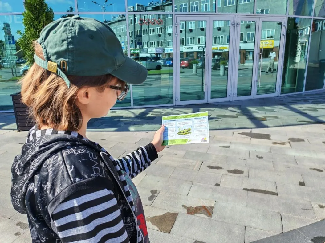 Бойцы барнаульского экологического отряда провели информационную акцию «Чистый воздух»