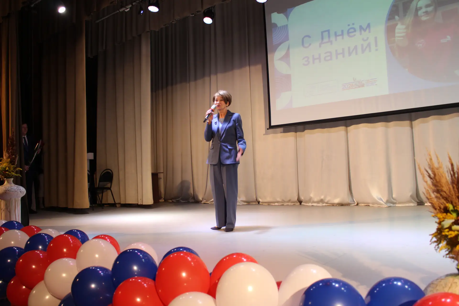Сегодня директор МКУ «ТУ Гжель» Нина Александровна Ширенина вместе  с заместителем Глав...