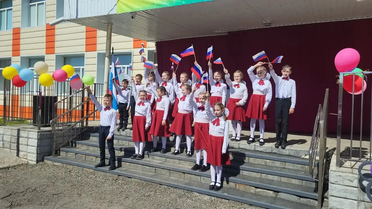 🔔Сегодня, в нашей школе прошло торжественное мероприятие «Последний звонок».                        