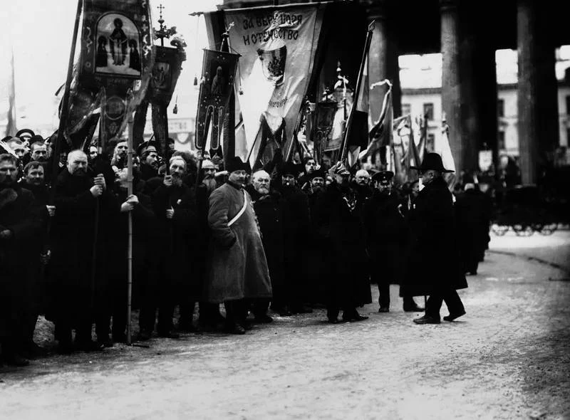 🖤 День, когда монархизм официально обзавёлся погромной политической машиной
