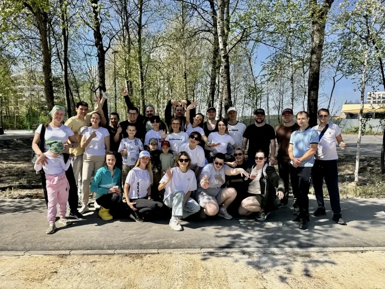 Большая благодарность всем, кто принял участие в сегодняшнем субботнике 💚