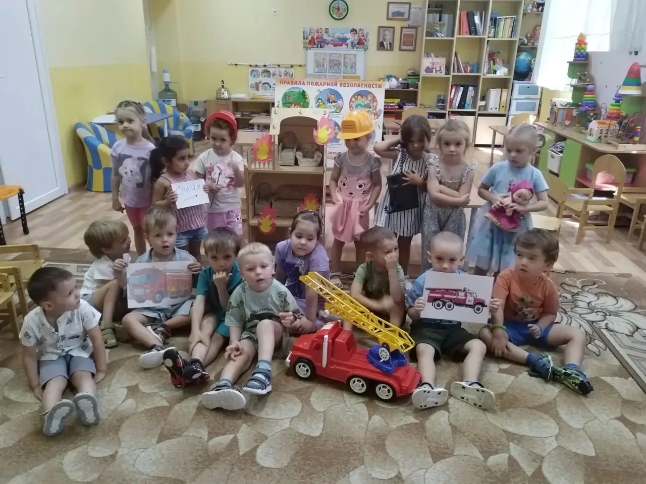 🔥 «Чтобы не было беды!»: Важный урок пожарной безопасности в группе «Пчёлка» 🐝

Безопасность наших