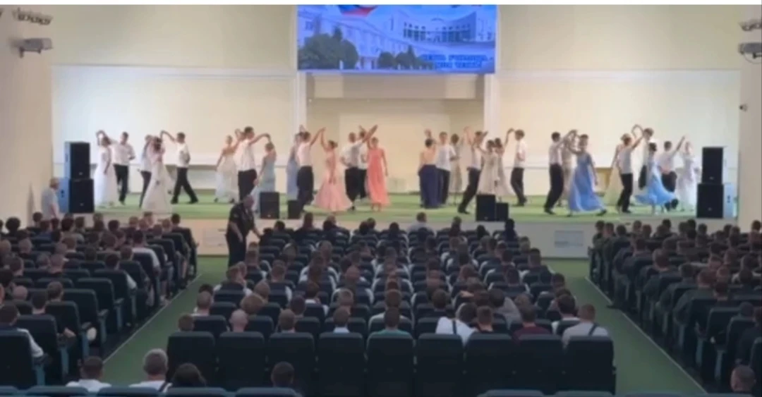 🎉 Праздник творчества и верности долгу в Нахимовском училище! 🎉

 В Нахимовском военном училище пр