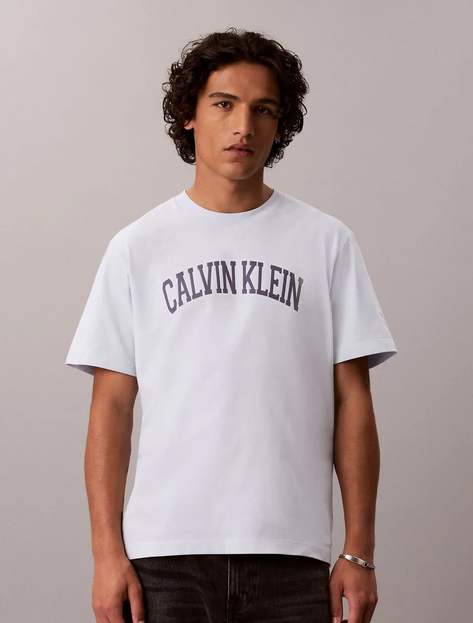 Calvin Klein
 
Футболка с логотипом

2500 ₽ + доставка
Оформить заказ 👇
👉MAX
👉Telegram