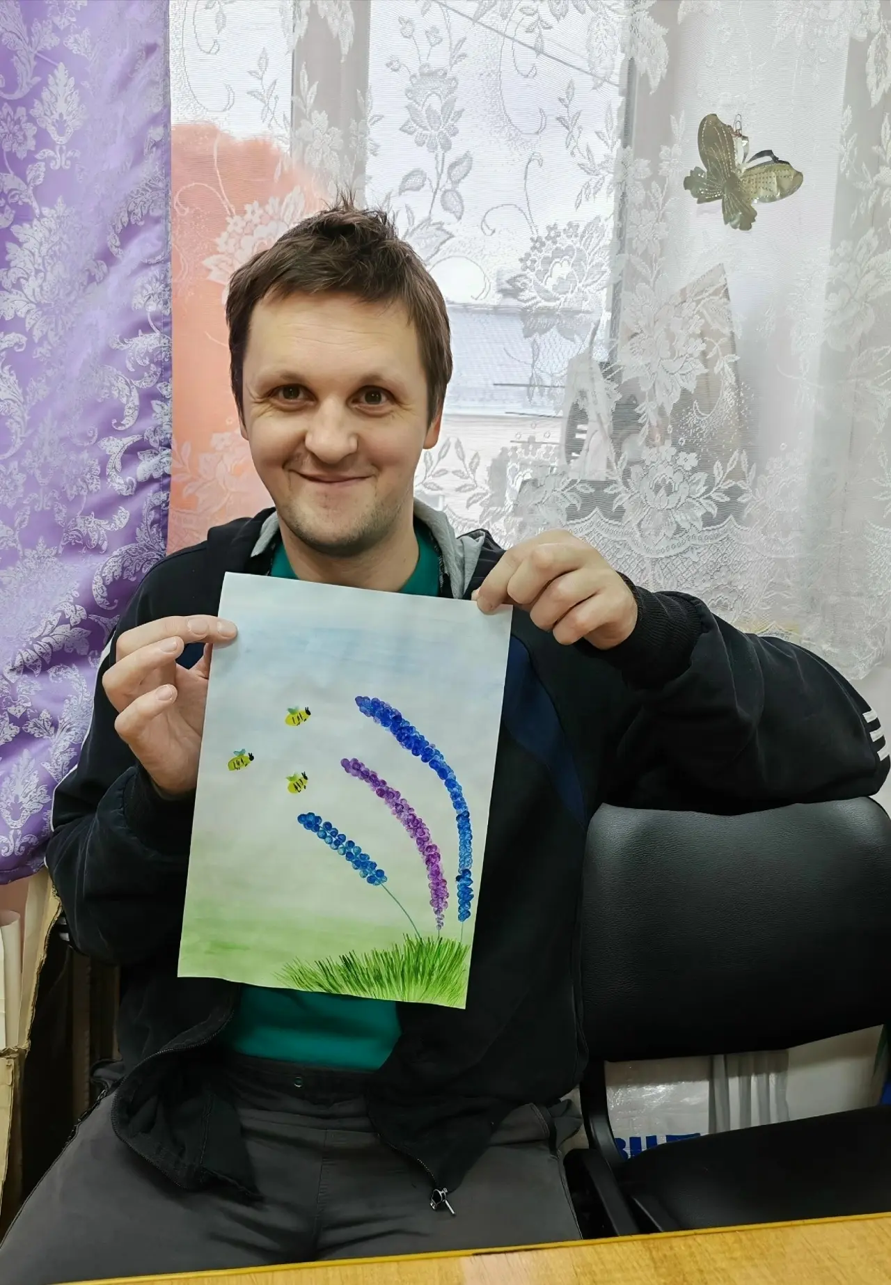 🎨🌸 Мастер-класс: рисуем ватными палочками! 🌸🎨