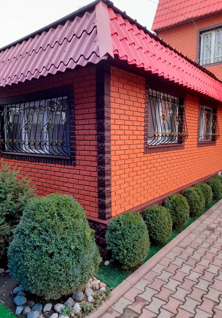 🏡 Красивый гармоничный объект, реализованный с нашей продукцией — на этот раз из Казахстана! 
 
Пол
