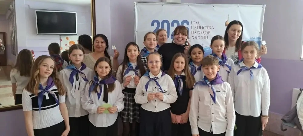 ✨ День счастья — сегодня! ✨  Знаете ли вы, что 20 марта отмечается Международный день счастья? 🌍💛  Э