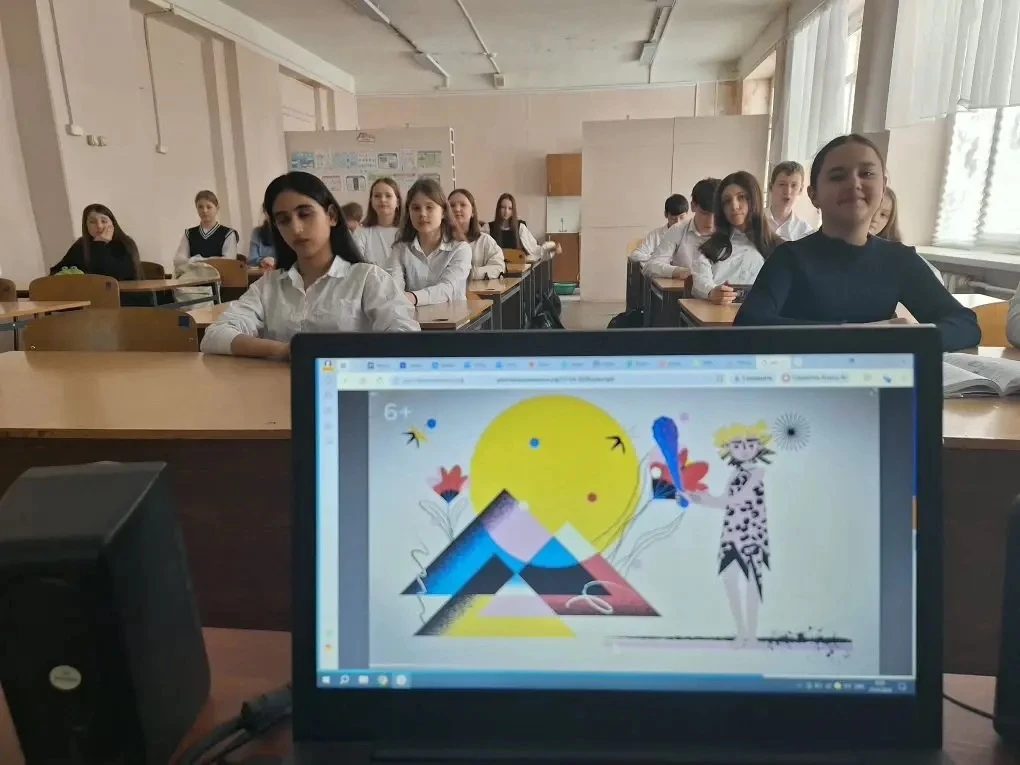 💬 Сегодняшние «Разговоры о важном»: сила в команде!  Сегодня в нашей школе прошли внеурочные занятия